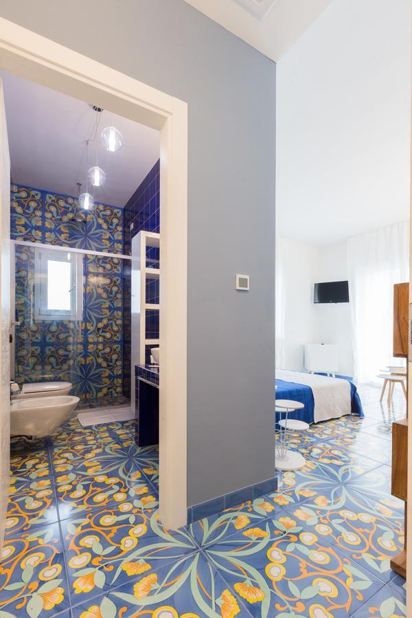Le Bateau Bleu Bed & Breakfast Porto Cesareo Exterior foto